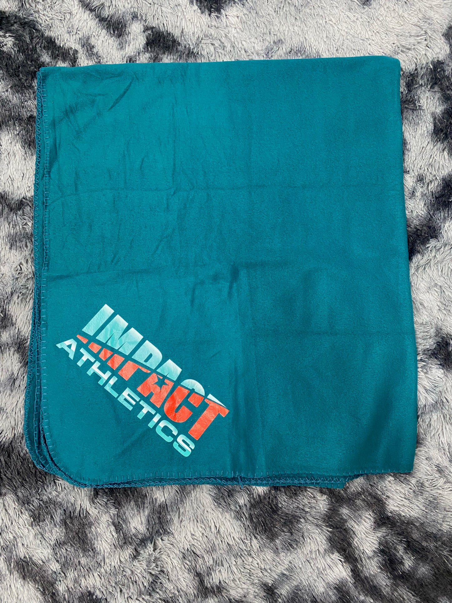 Impact Athletics Throw Blanket
